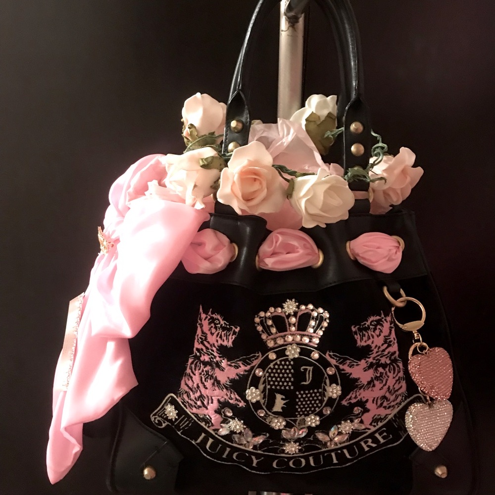 Rare 🦄black 🖤velvet crystal 💎covered daydreamer 🖤💖☁️sold